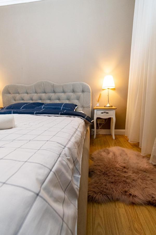 브라쇼브 Central Apt. Near Afi Mall, 5 Mins To The Old Town By Car 아파트 외부 사진